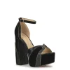 1099-avele-platform-in-black-gold-4.webp Avele Platform in Black & Gold