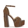 1115-light-hickory-5.5-light-hickory-5.5-variation-1.jpg Avele Platform in Light Hickory