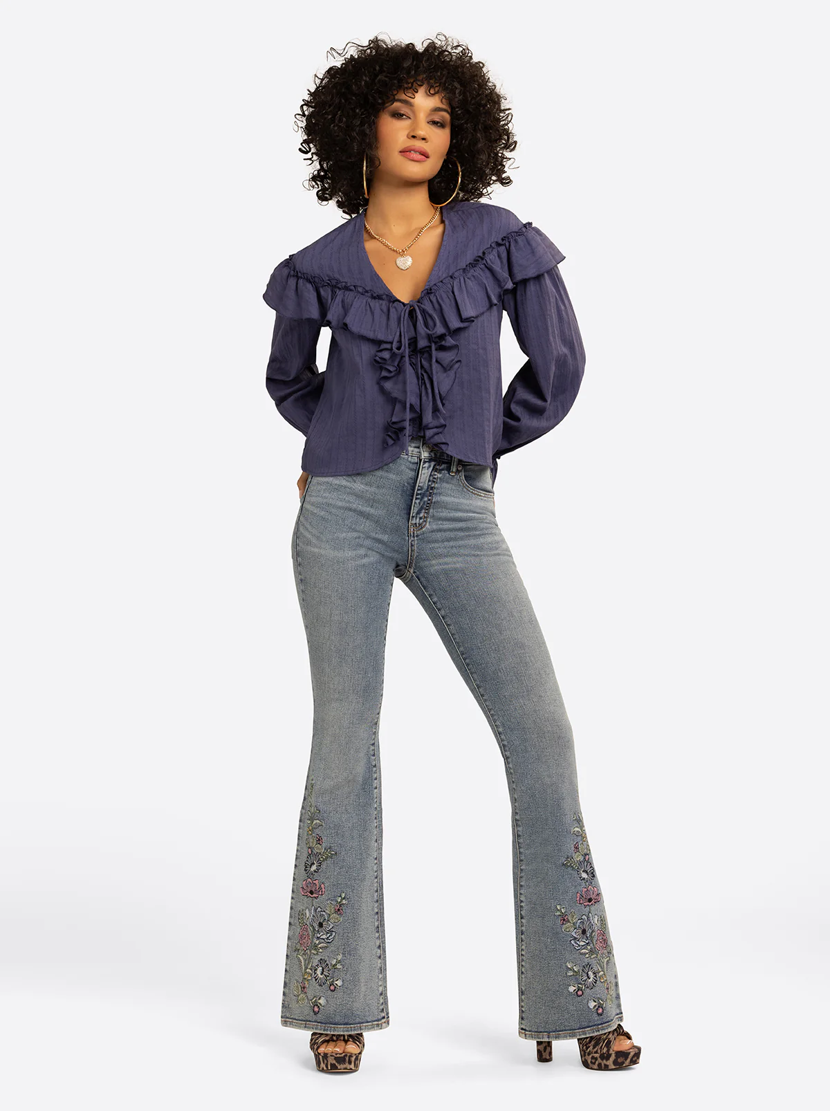 JS Jessica Simpson Hollywood High Rise Flare Jean in Boone