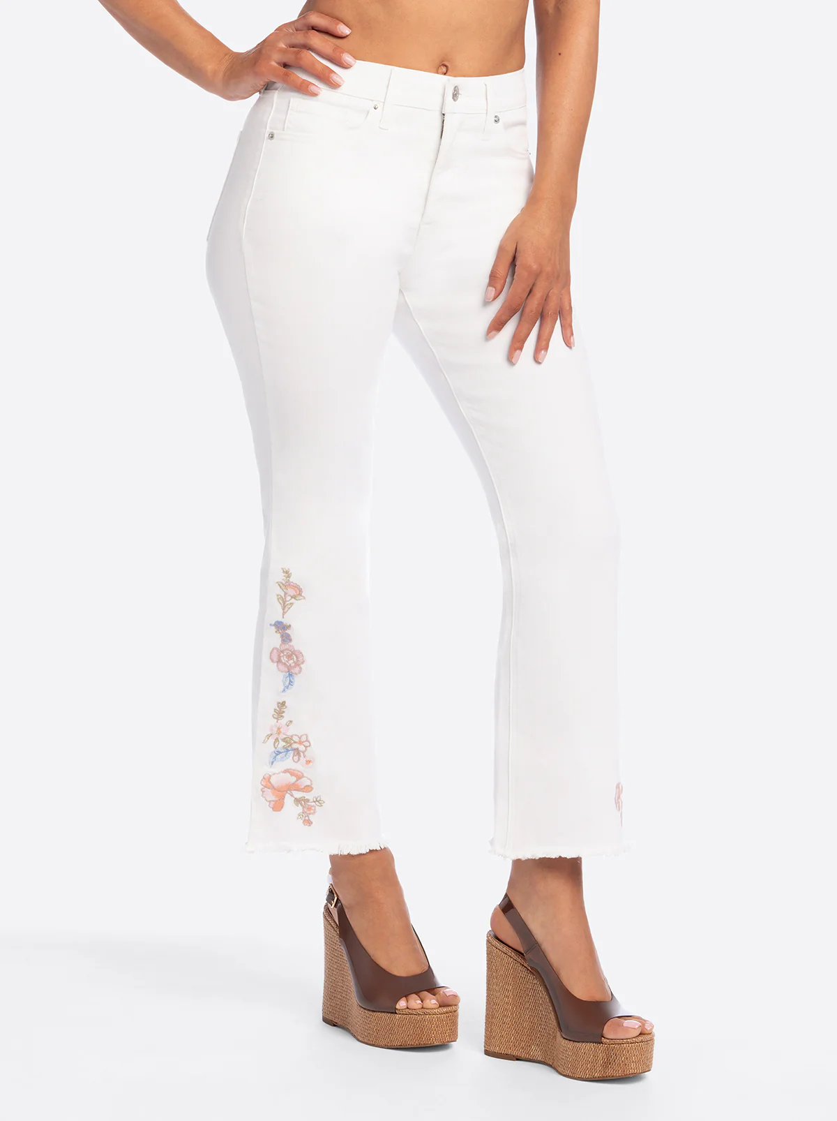 1747-js-jessica-simpson-plano-ankle-flare-jean-in-bright-white-3.webp JS Jessica Simpson Plano Ankle Flare Jean in Bright White