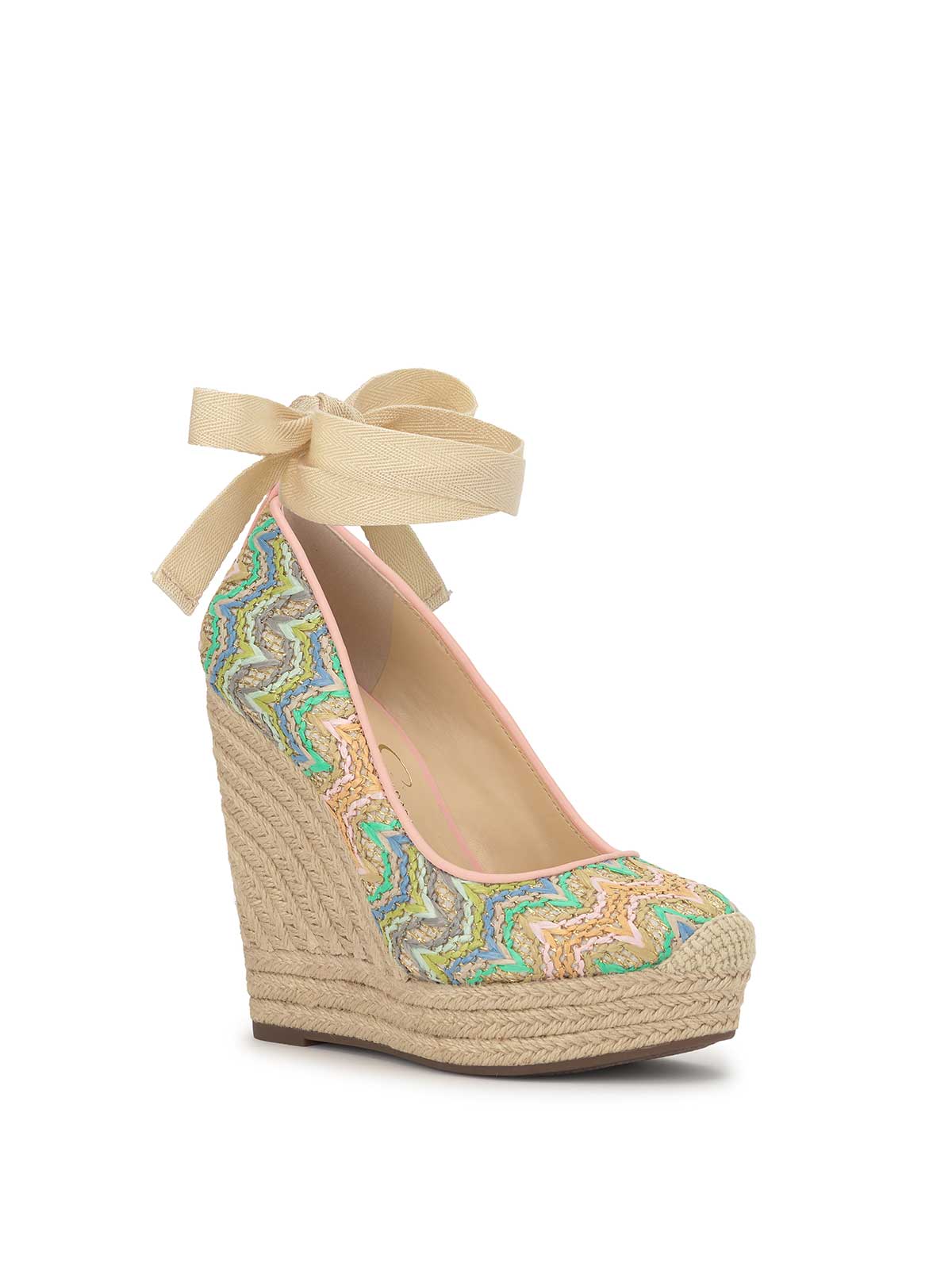 2684-zexie-platform-wedge-in-raffia-chevron-4.jpg Zexie Platform Wedge in Raffia Chevron