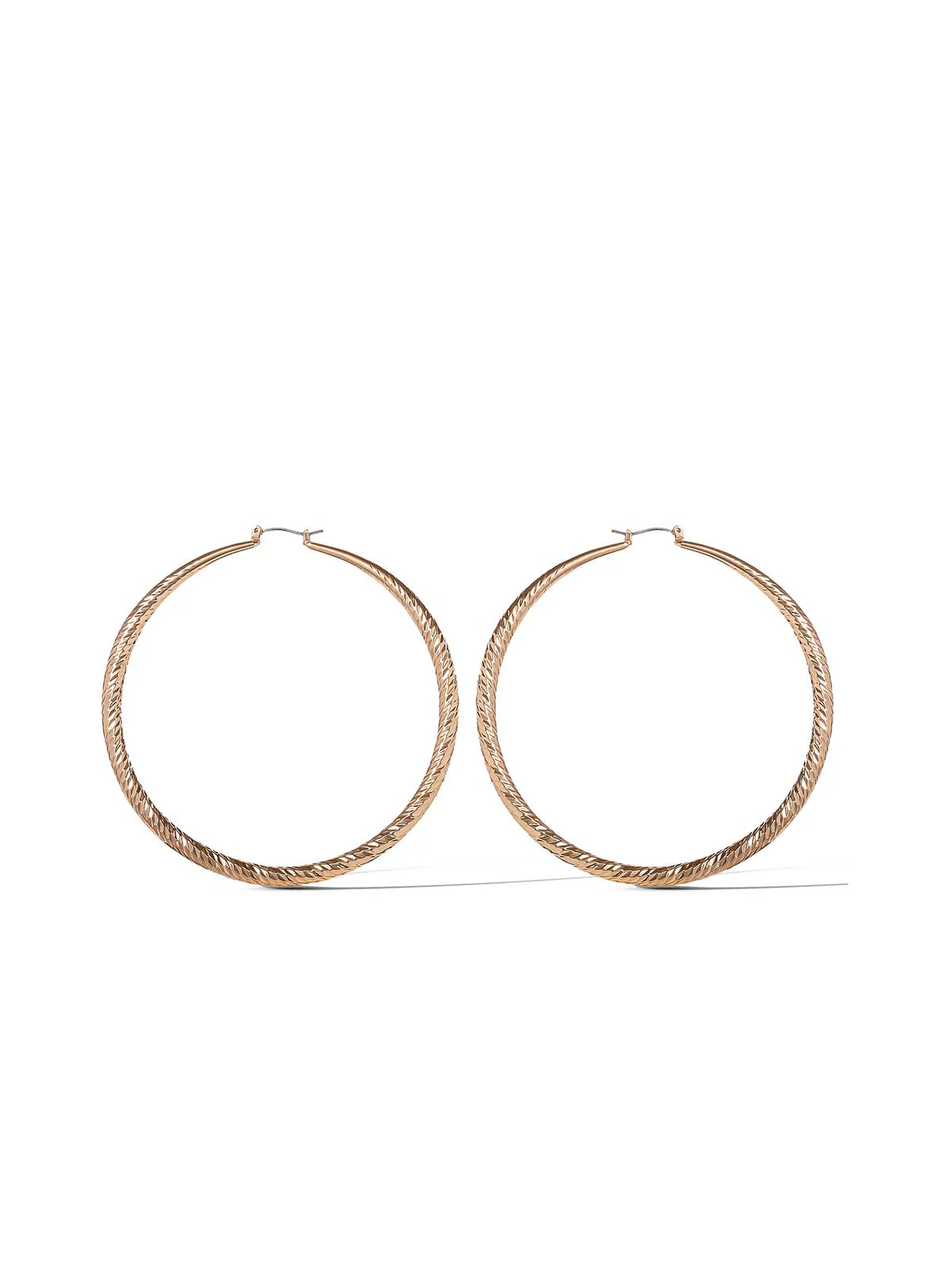 3886-textured-oversized-hoop-earrings-2.webp Textured Oversized Hoop Earrings