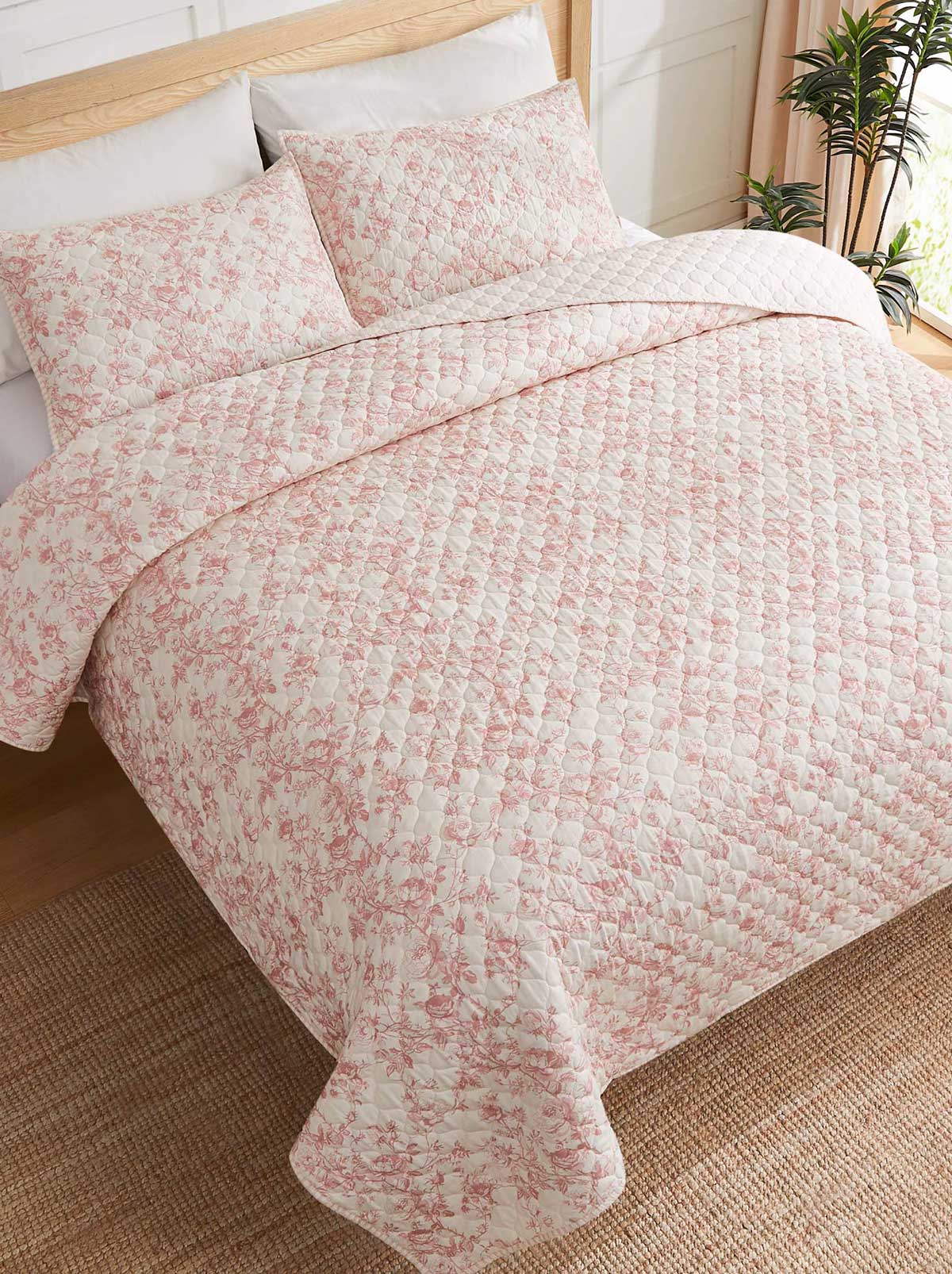 4027-camilla-quilt-set-2.jpg Camilla Quilt Set