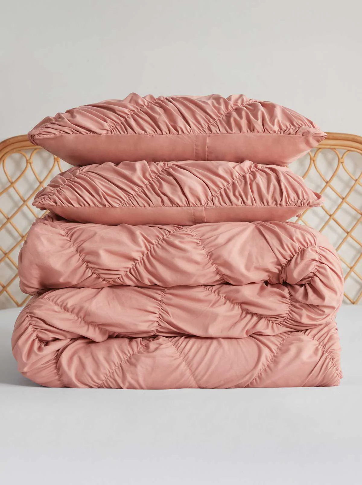 4088-antique-rose-king-antique-rose-king-variation-2.webp Emmy Textured Comforter Set in Antique Rose