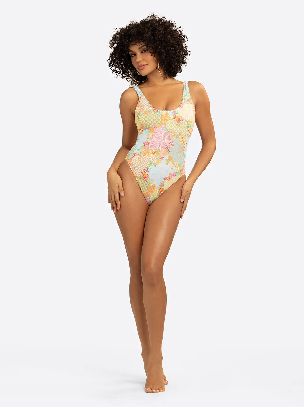4223-tank-one-piece-in-scene-stealer-2.webp Tank One Piece in Scene Stealer