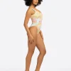 4223-tank-one-piece-in-scene-stealer-3.webp Tank One Piece in Scene Stealer