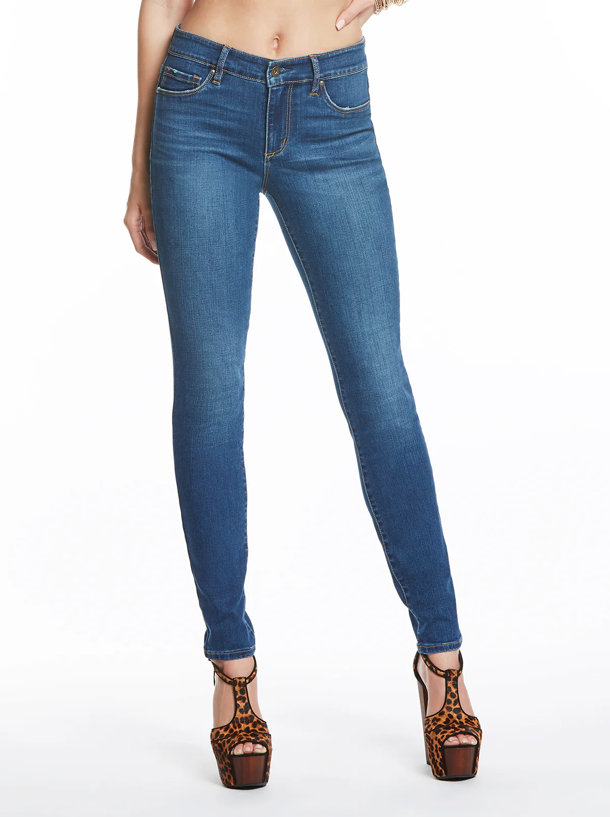 4445-kiss-me-skinny-jeans-in-sweet-charlotte-1.webp Kiss Me Skinny Jeans in Sweet Charlotte