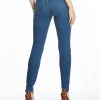 Kiss Me Skinny Jeans in Sweet Charlotte