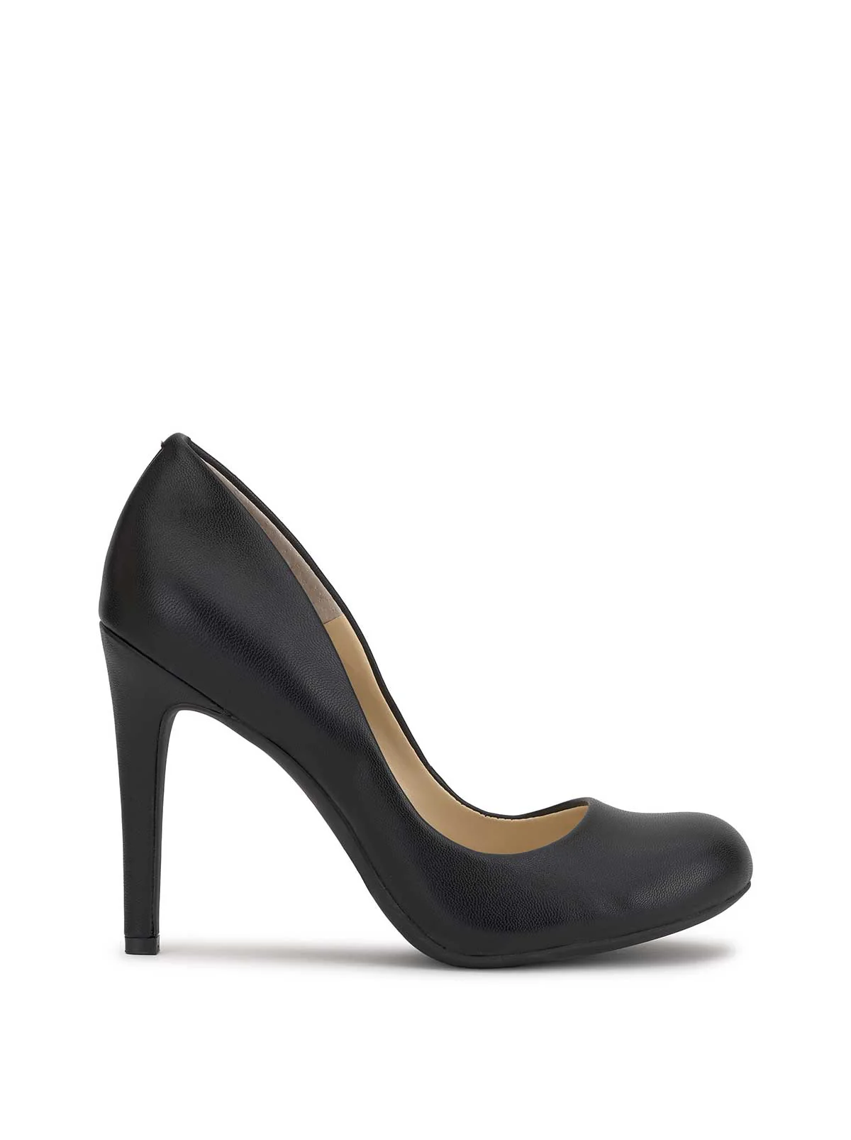 4640-black-5-regular-black-5-regular-variation-1.webp Calie Pump in Black
