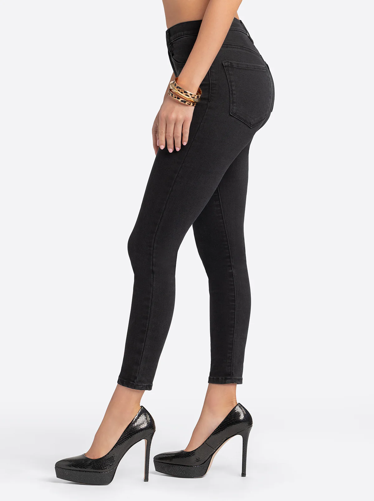 Jessica Simpson 2.0 Debbie High Rise Skinny Jeans in Luminous