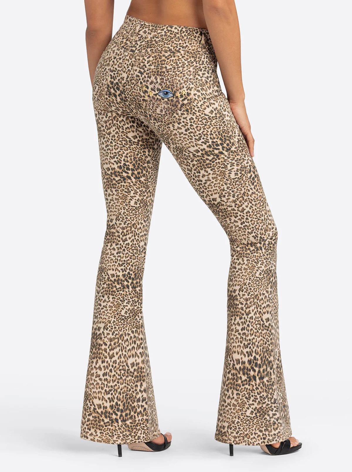 5225-jessica-simpson-2.0-stevie-flare-jeans-in-seedpearl-4.webp Jessica Simpson 2.0 Stevie Flare Jeans in Seedpearl