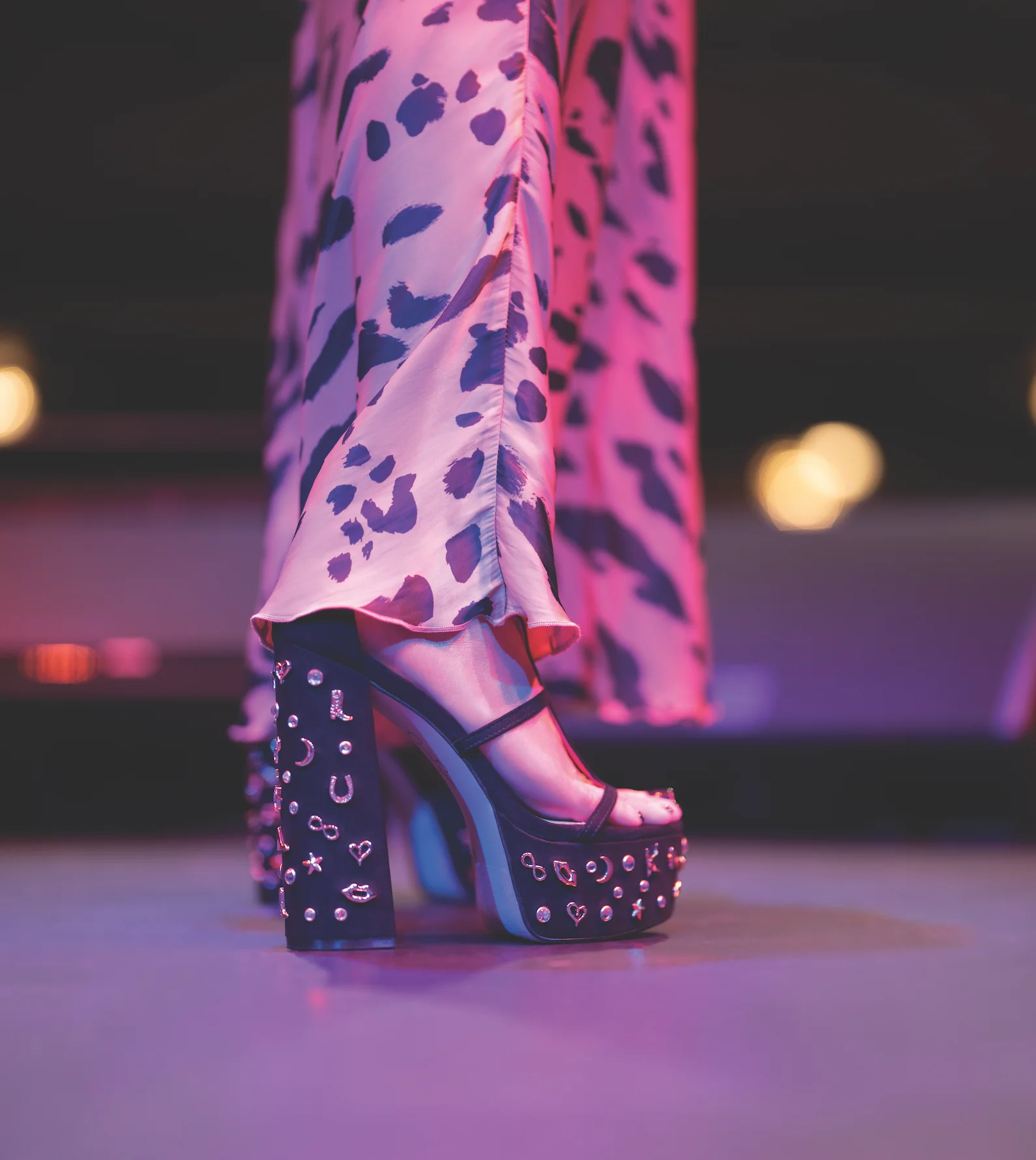 Jessica Simpson 2.0 Aamina Platform Sandal in Black